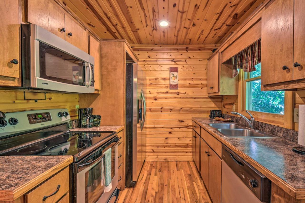 The Georgia Peach Cabin 8 Mi To Dwntn Helen Clarkesville Kültér fotó